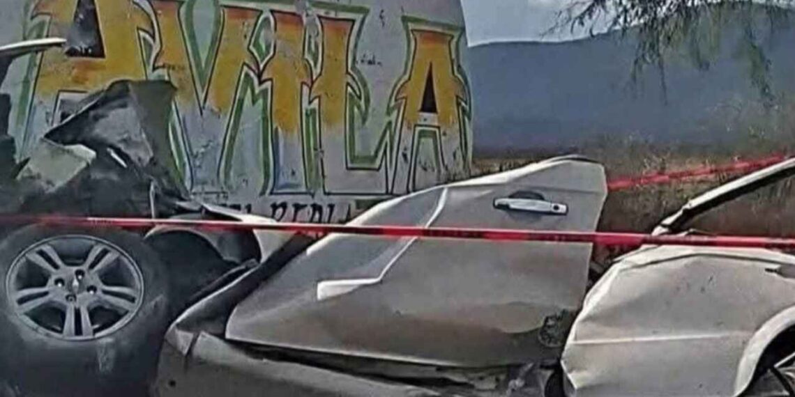 Mueren dos niños y su padre en accidente carretero de San Luis Potosí