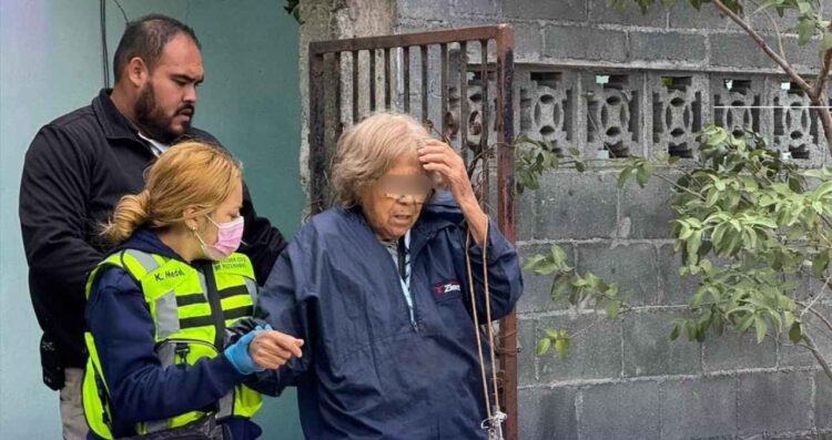 Mujer caer cama Matamoros