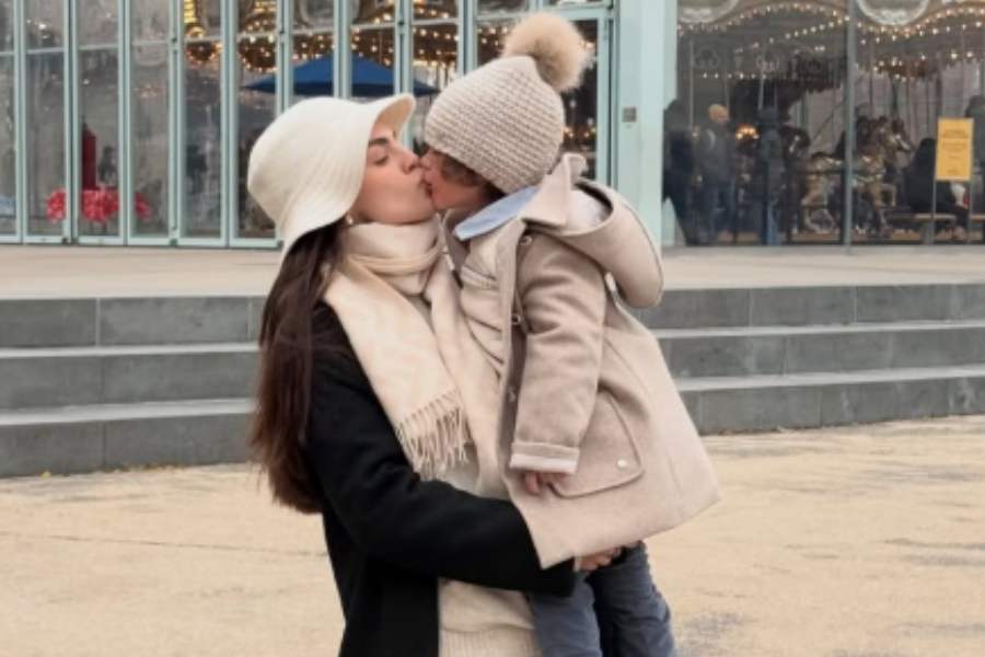 Nadia Ferreira vive una Navidad familiar en Nueva York