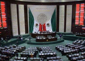 Nueva suspensión retrasa discusión de reforma sobre la revocación de mandato en 2027