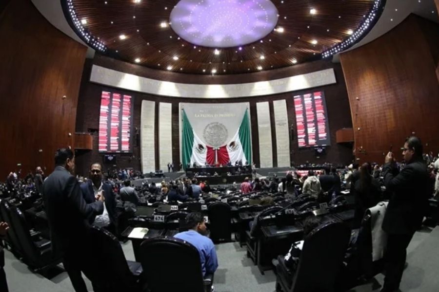 Nueva suspensión retrasa discusión de reforma sobre la revocación de mandato en 2027