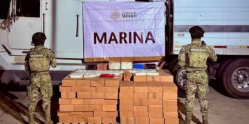 Operativo federal asegura cargamento millonario de droga en Mazatlán, Sinaloa