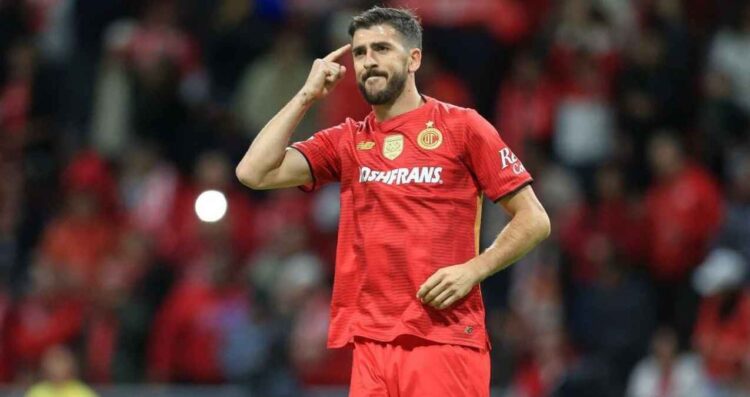 Paulinho hace historia con un récord único en la Liga MX