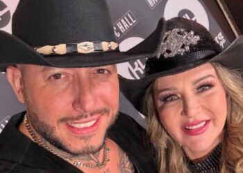 Pese a críticas, Cibad Hernández y Alicia Villarreal presumen su relación en romántico video