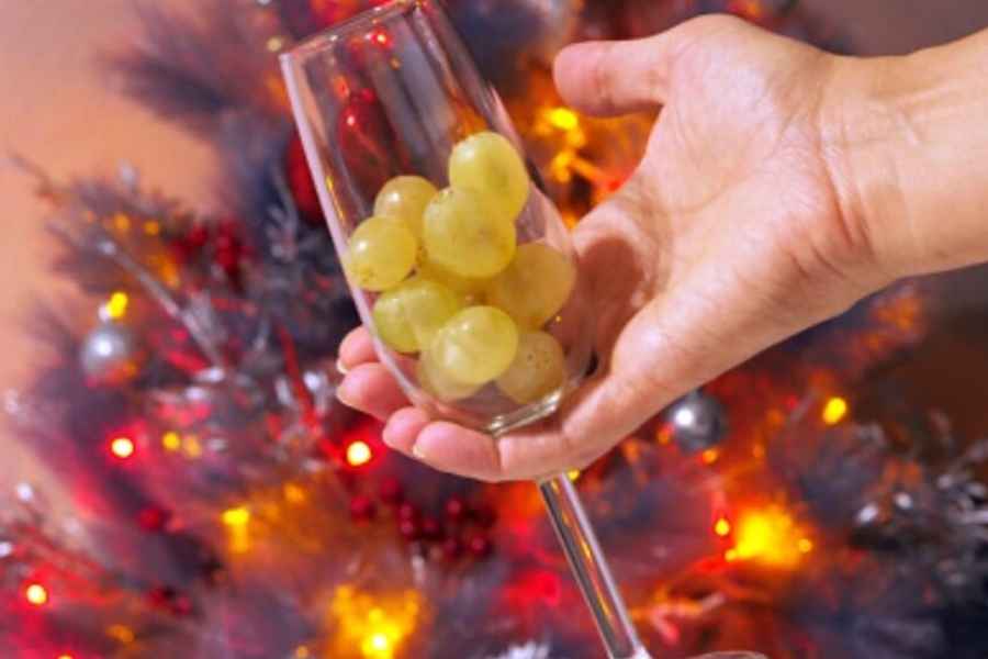 ¿Por qué comemos 12 uvas en Año Nuevo?