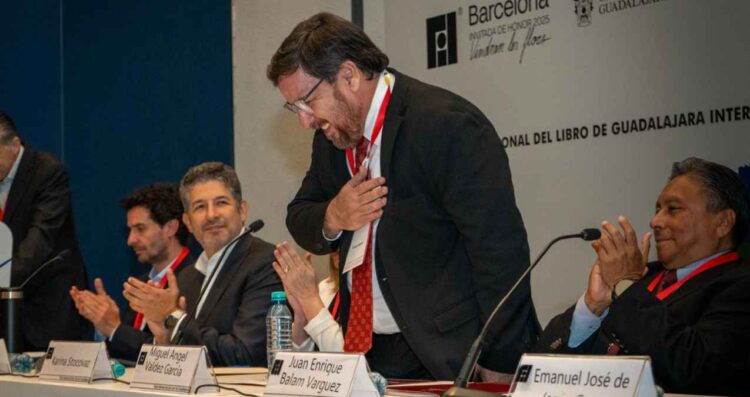 Reconoce UNESCO liderazgo de Tamaulipas en Aprendizajes Fundamentales y buenas prácticas docentes en la FIL Guadalajara 2025