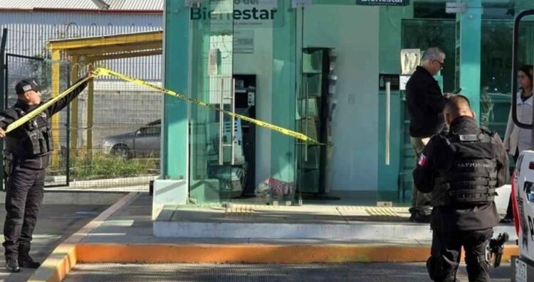 Roban cajero en Montemorelos (1)