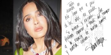 Salma Hayek sorprende al visitar el museo dedicado a Frida Kahlo