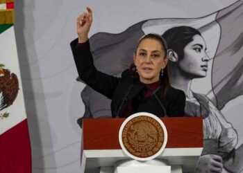Sheinbaum reconoce que aún no hay sustituto viable para el uso de glifosato