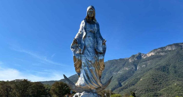 El Chorrito inauguración Virgen