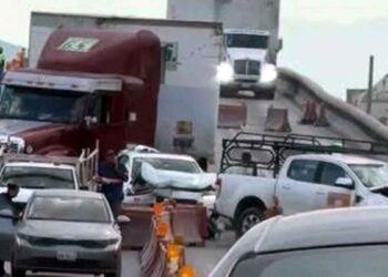 tráiler choque múltiple Miguel Alemán