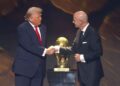 VIDEO: FIFA le entrega el Premio de la Paz a Donald Trump