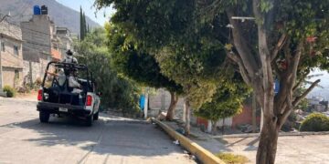 Vecinos de Chimalhuacán alertan incendio y se sorprenden al encontrar un cuerpo calcinado