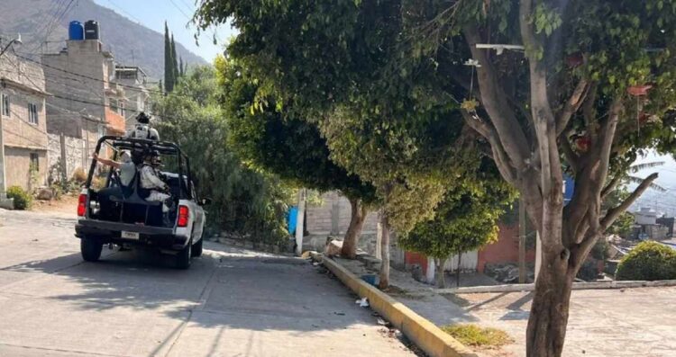 Vecinos de Chimalhuacán alertan incendio y se sorprenden al encontrar un cuerpo calcinado