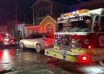Veladora incendio en Linares