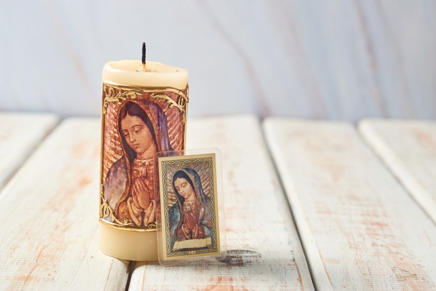 Virgen de Guadalupe tiene cuernos