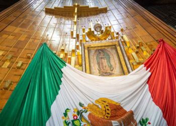 Virgen de Guadalupe tiene cuernos