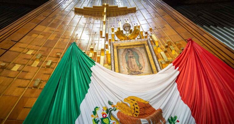 Virgen de Guadalupe tiene cuernos