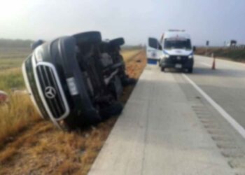 Volcadura en la Monterrey a Nuevo Laredo deja heridos