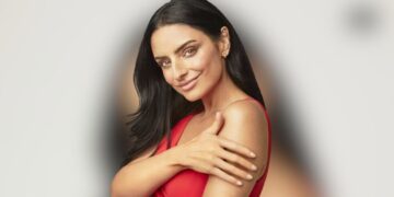 Aislinn Derbez duelo mamá