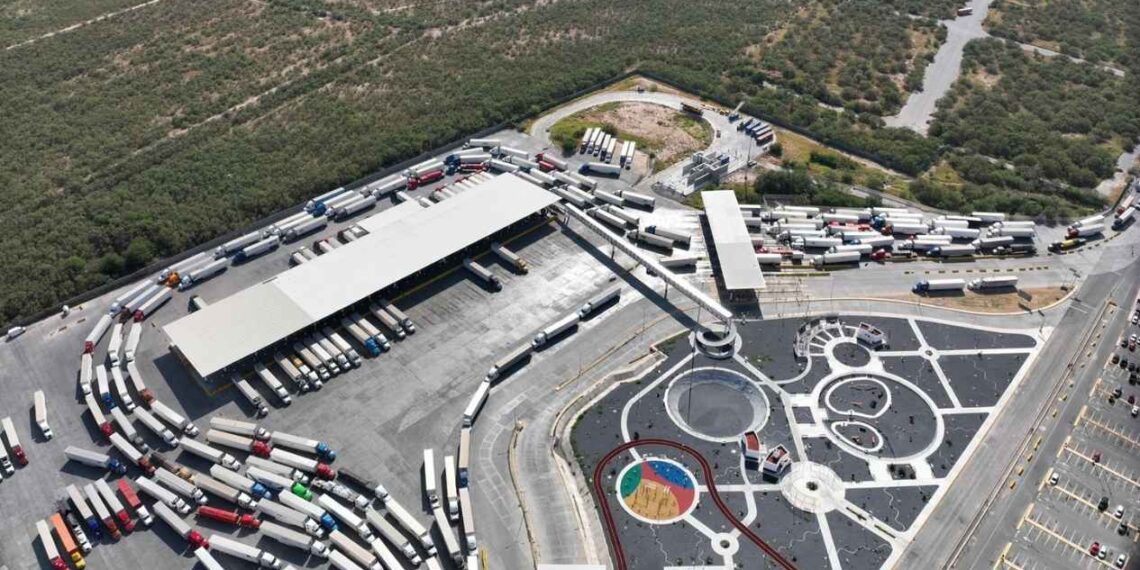 Avanza ampliación de puente Nuevo Laredo III en Tamaulipas