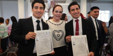 becas de titulación Nuevo Laredo