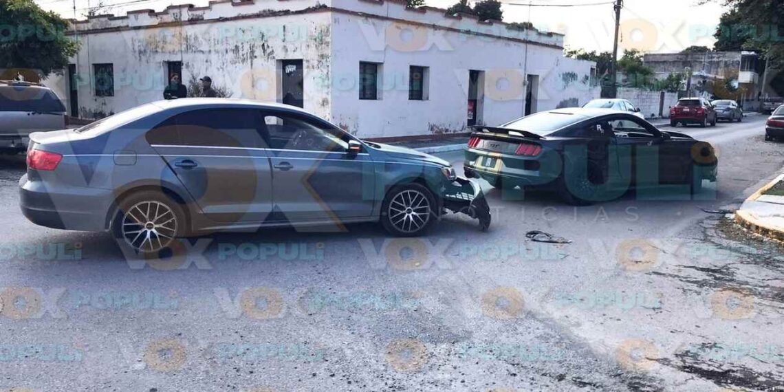 choque con auto deportivo en Ciudad Victoria