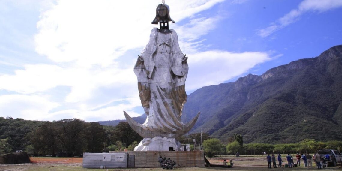 escultura de la virgen de la misericordia en hidalgo