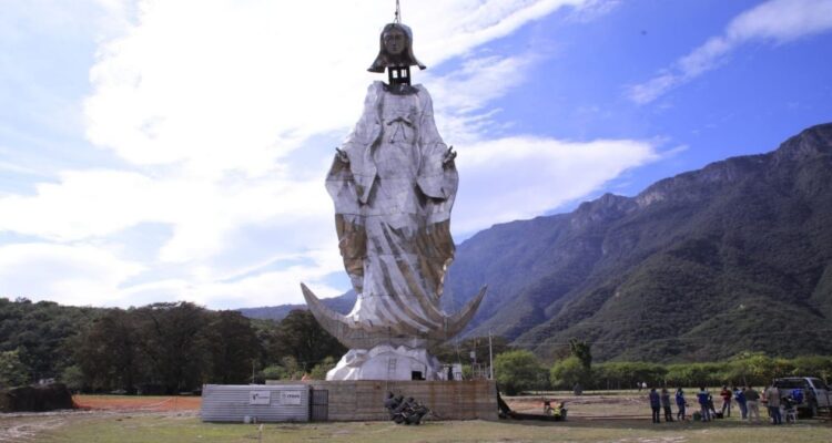 escultura de la virgen de la misericordia en hidalgo