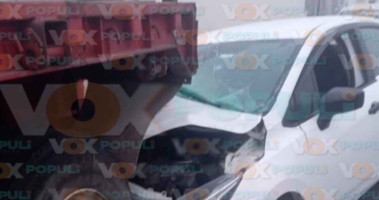 automóvil destrozado tráiler Moralillo