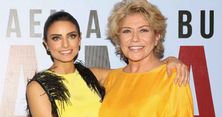 Aislinn Derbez muerte madre