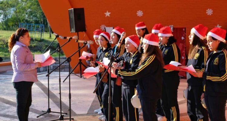 festival navideño 2025 en tamux