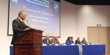 graduación médico cirujano Tampico