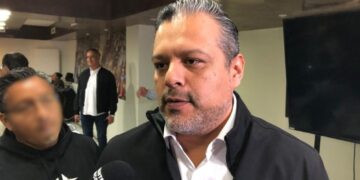 investigan agente de tránsito en Madero