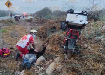 motociclista convulsiona en carretera Interejidal Victoria