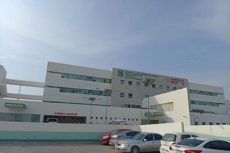 plantón en hospital carlos canseco