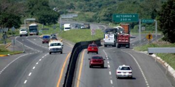 ¡Atención viajeros! Estos son los bloqueos y cierres en las principales carreteras de México