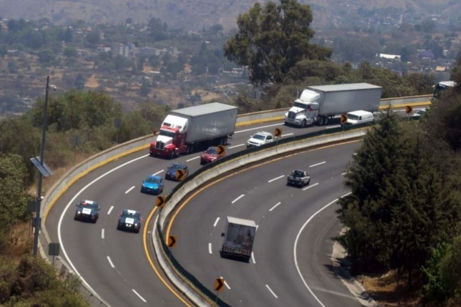 ¡Atención viajeros! Estos son los bloqueos y cierres en las principales carreteras de México