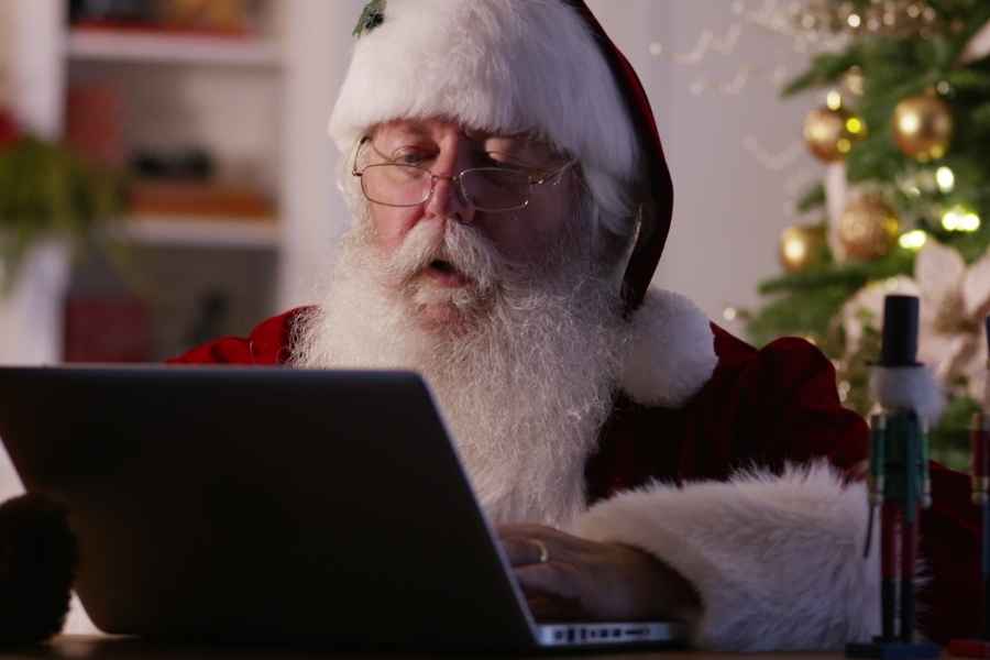 ¿Cómo tomarte fotos con Santa Claus usando inteligencia artificial