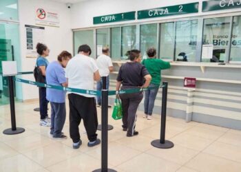 ¿Cuándo recibirán los pensionados del IMSS e ISSSTE su primer pago en 2026