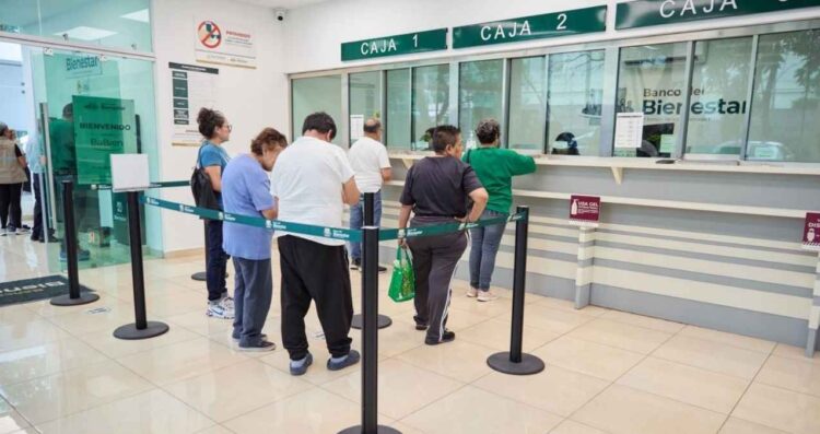 ¿Cuándo recibirán los pensionados del IMSS e ISSSTE su primer pago en 2026