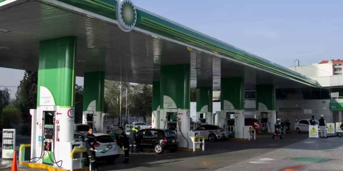 ¿Cuánto subirá la gasolina en México durante 2026?