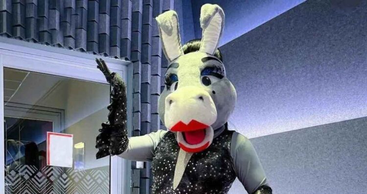 ¿Por qué se retira ‘Burrita Burrona’ de los escenarios?