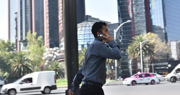 ¿Quiénes deberán registrar su número telefónico ante la CRT en 2026