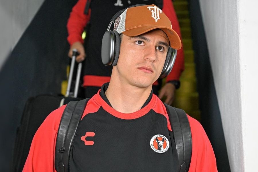 Aarón Mejía América