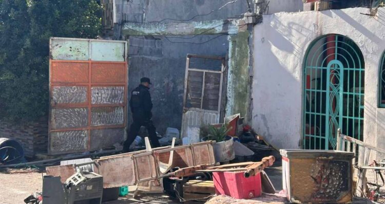 Abuelito incendio vivienda Monterrey