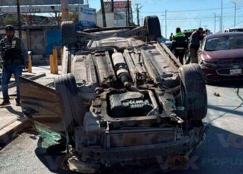 Accidente vial en bulevar Hidalgo