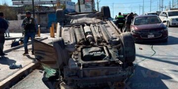 Accidente vial en bulevar Hidalgo