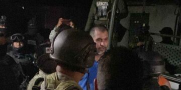 Activista sufre ataque armado durante transmisión en vivo en Michoacán