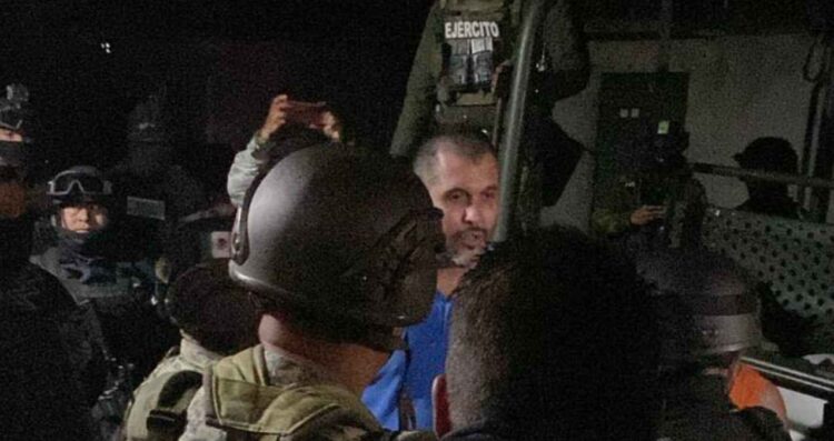 Activista sufre ataque armado durante transmisión en vivo en Michoacán